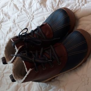 Timberland Women's MT Hayes Chukka Shearling lined Waterproof Boots -Size 7.5